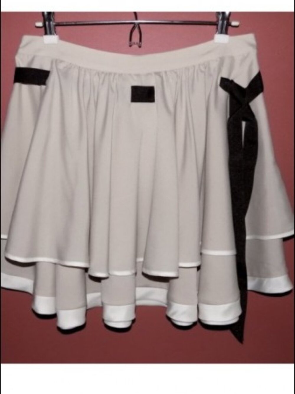 Short circle skirt 8 Beige Tiers Black trim Full Light Mini Silky Topshop UK 12